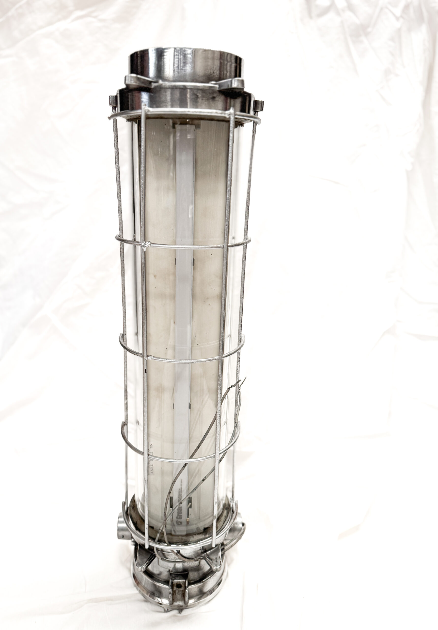 Fluorescent Explosion-Proof Lamp by KOKOSHA, Japan โคมไฟเรือ KOKOSHA