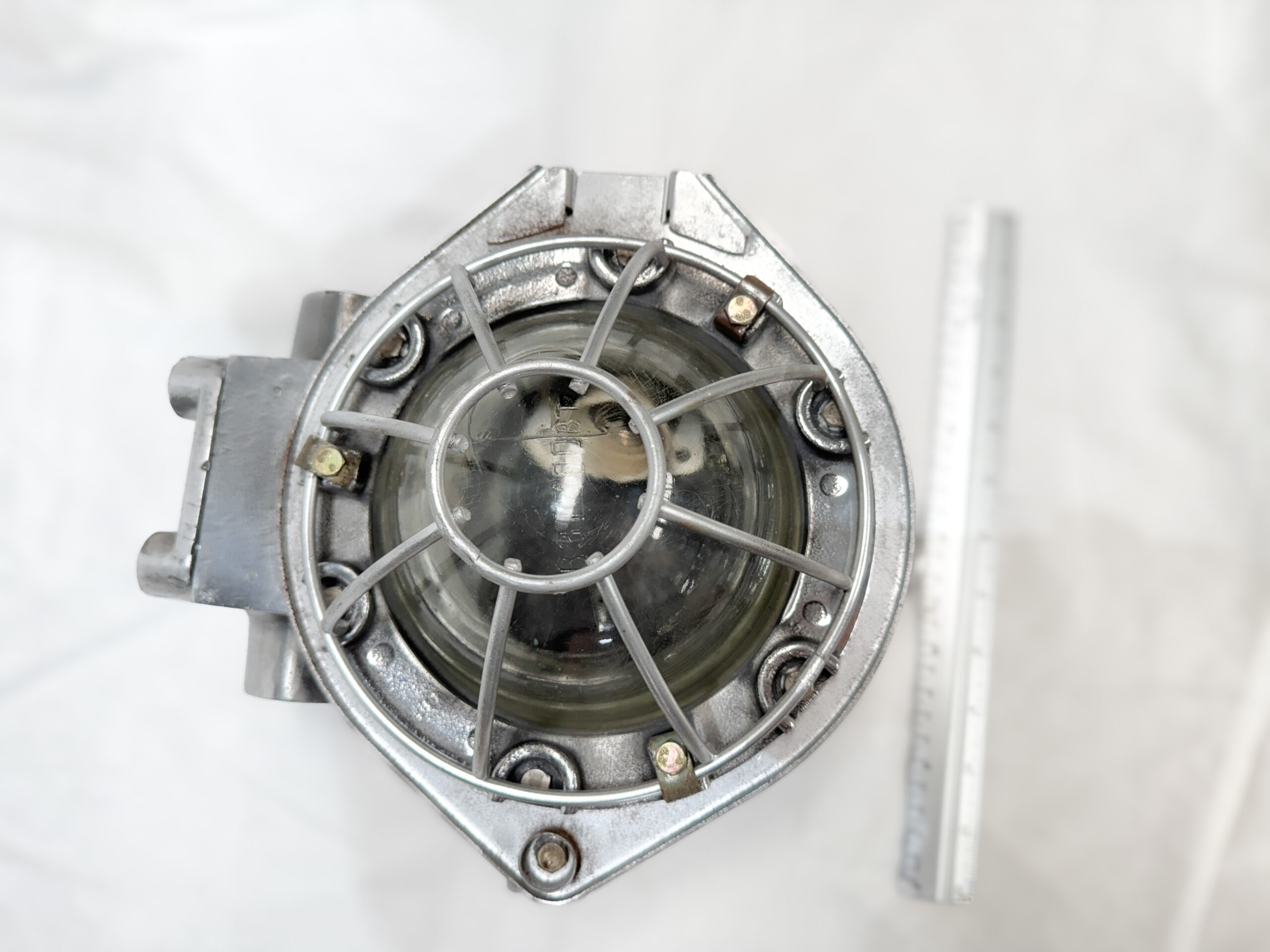 Russian Heavy Bulkhead Lamps โคมไฟอุตสาหกรรมหนักรัสเซีย